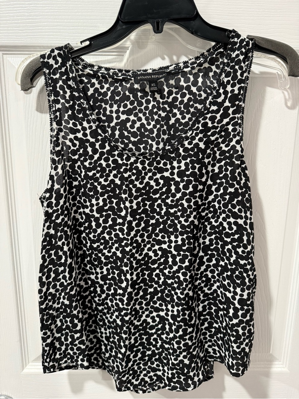 Banana Republic Black and White Dot-Print Sleeveless Tank